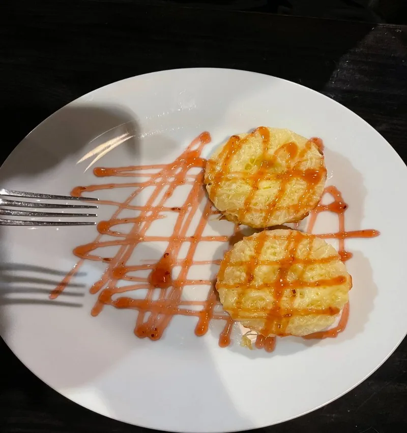 Медальйони з курки під ананасом